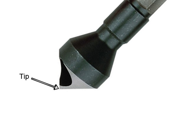 Tip of a de-burring cutting cutter allows for centring