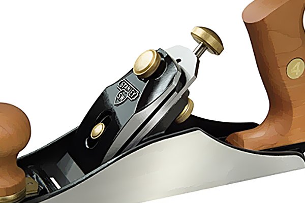 The frog assembly of a bench plane