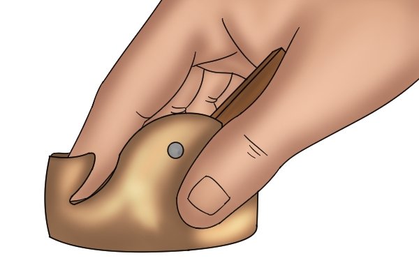 How to hold a finger plane