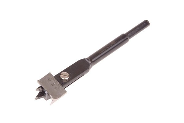 Image of an expansive bit with the small adjustable cutter attached