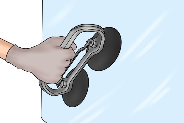A suction cup or vacuum cup lifter can be used to lift some materials