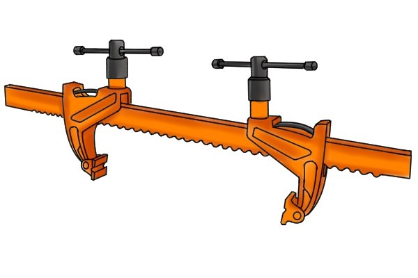 A bar rack clamp has two moveable jaws