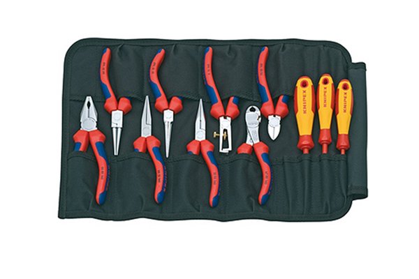 Lots of different types of pliers, cutters, nippers.