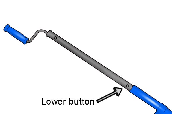 push lower button on inner tube of closet auger