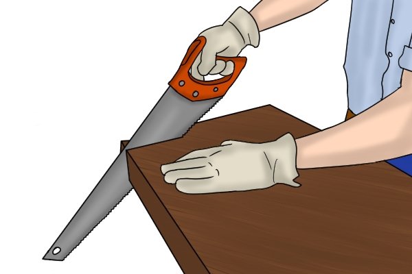 How to hold an insulation saw correctly