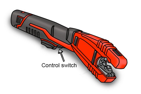 Power pipe cutter control switch