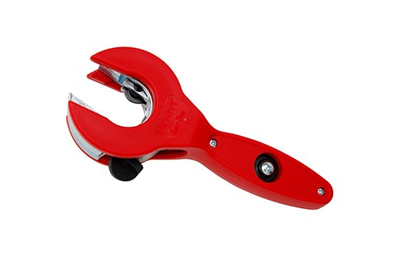 Ratchet pipe cutter