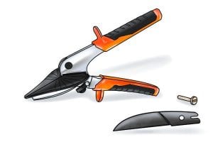 Replacing a mitre shears blade
