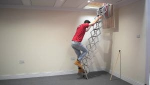 BPS Access Solutions Unique 2.74m (9') (10 Tread) Concertina Loft Ladder - Superb compact design with Rubber Coated Non Slip Treads