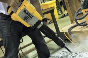 Hold tight when using a demolition hammer.