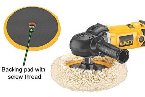 Example of the tool free accessory change on the DeWalt Rotary Polisher.